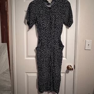 Maggy London by Jeannene Booher Vintage 1980 size 4 black and white button dress
